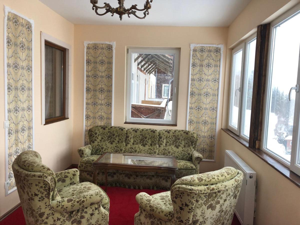 Lambach Villa ミュルツツーシュラーク エクステリア 写真