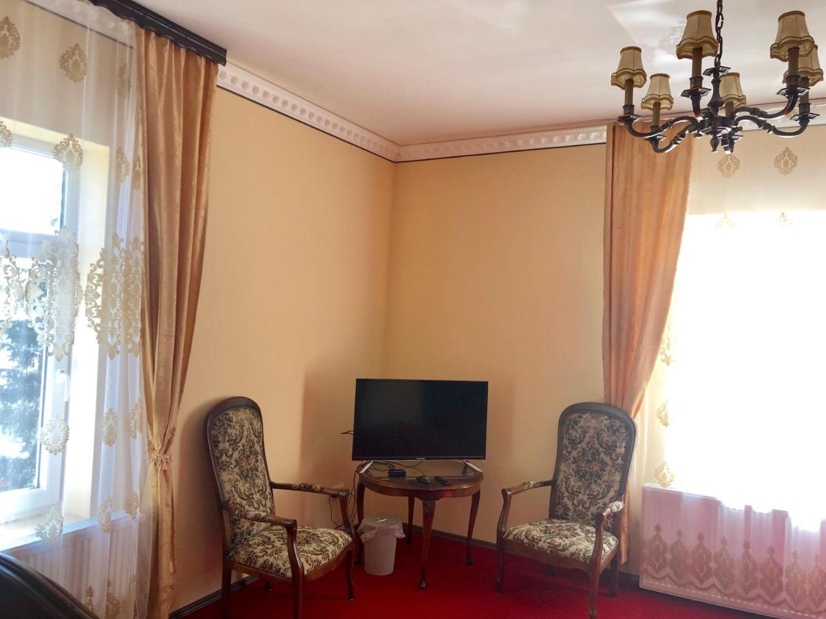 Lambach Villa ミュルツツーシュラーク エクステリア 写真
